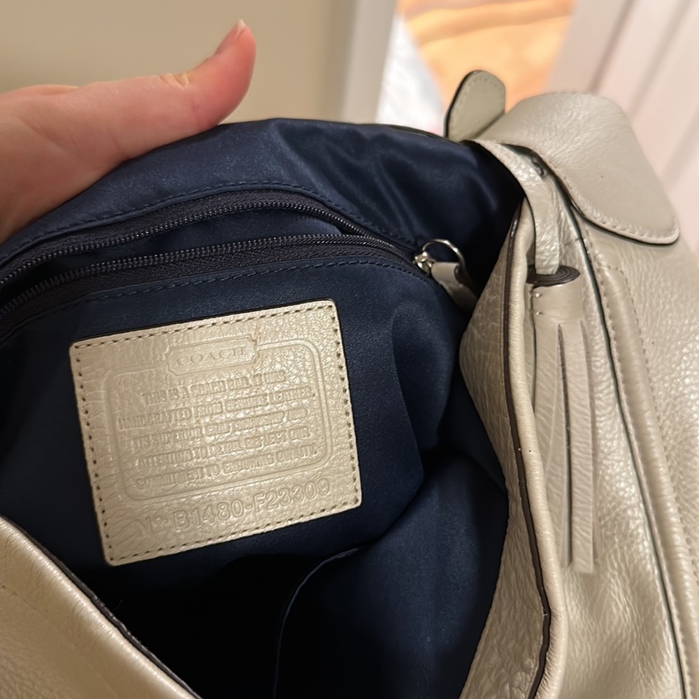 Coach Tote - Picture 6 of 7